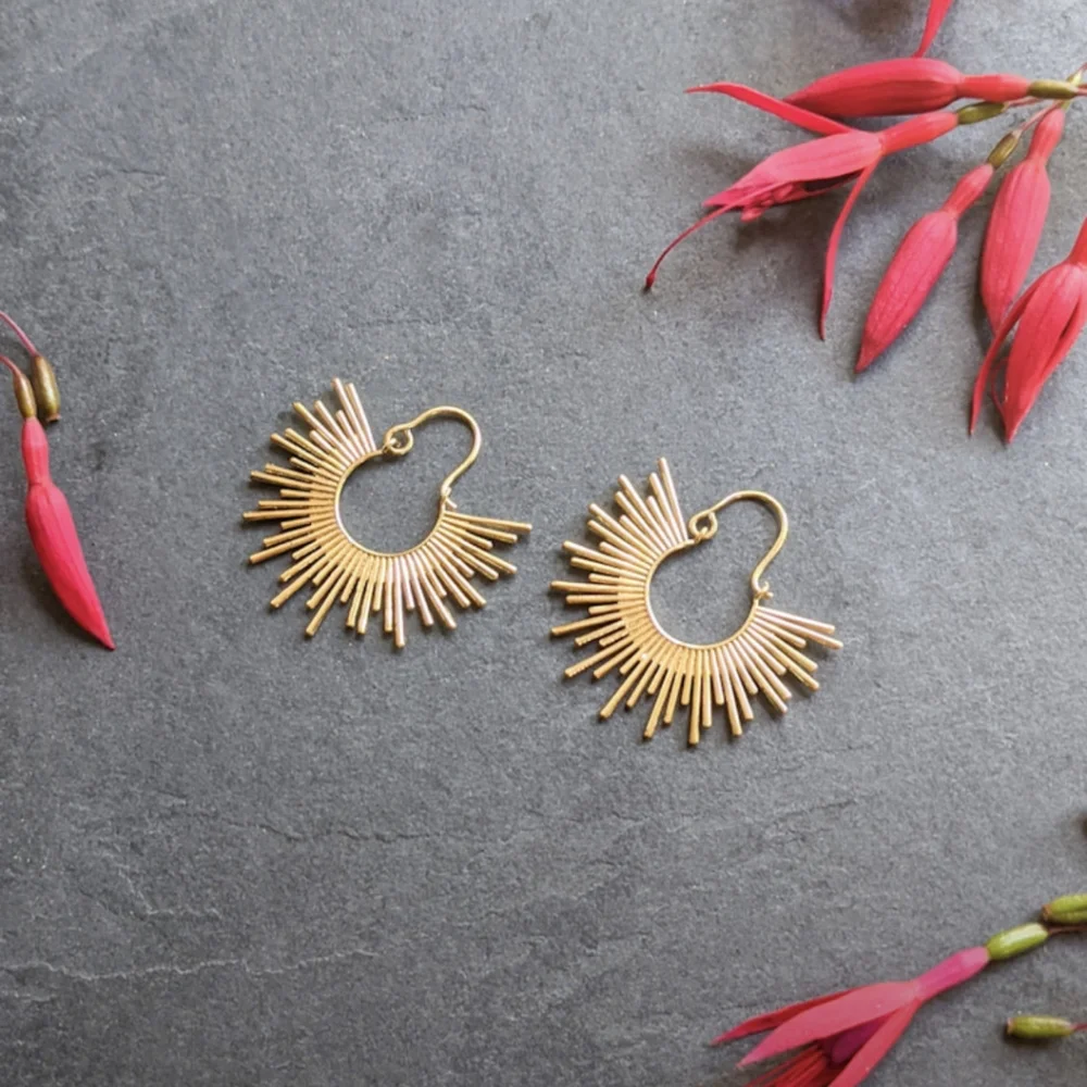 NWT Baizaar Starburst Hoop Earrings - Picture 3 of 5